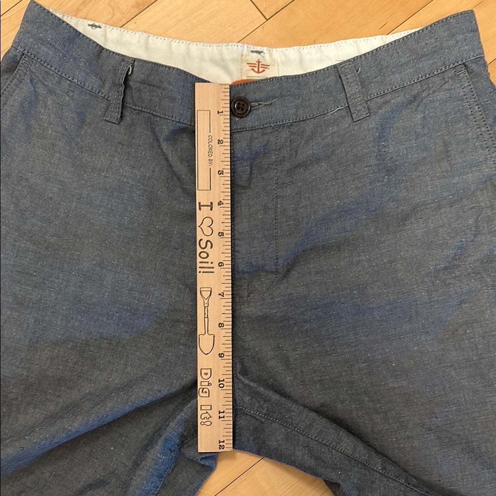 Men's Gray Casual Dress Shorts - Picture 5 of 6